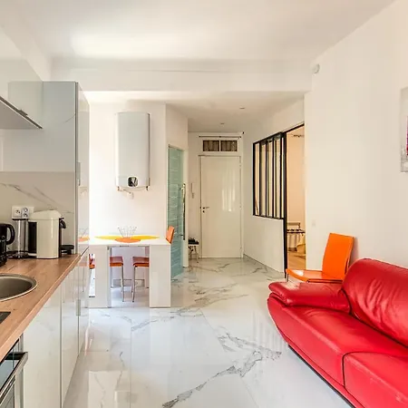 Apartment Stalingrad Nice